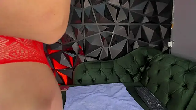 helenasaenz online show from January 2026 12:41:01 PM