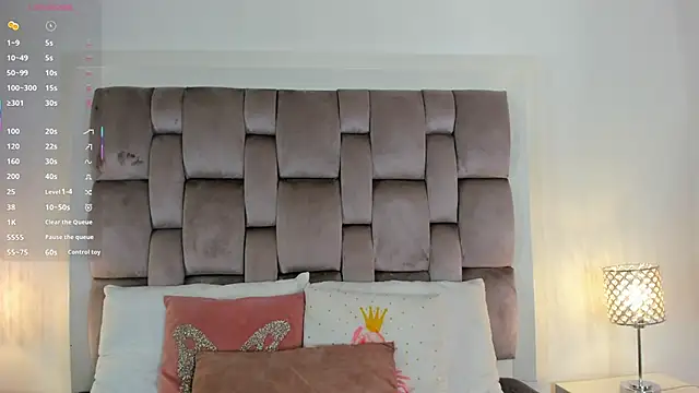 HarleyQueen666 online show from October 2025 10:47:02 AM