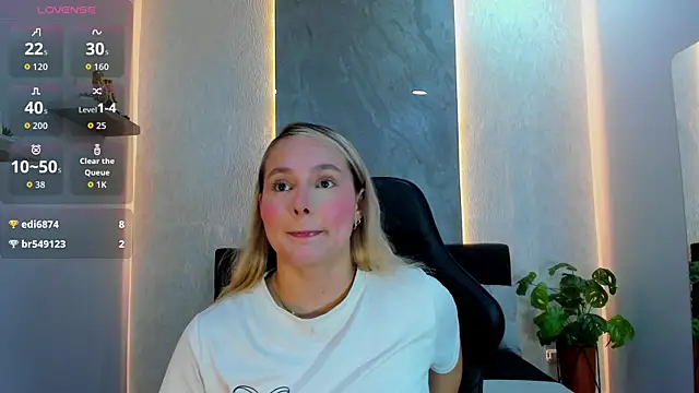 Emmaa white  online show from July 2026 05:30:01 PM