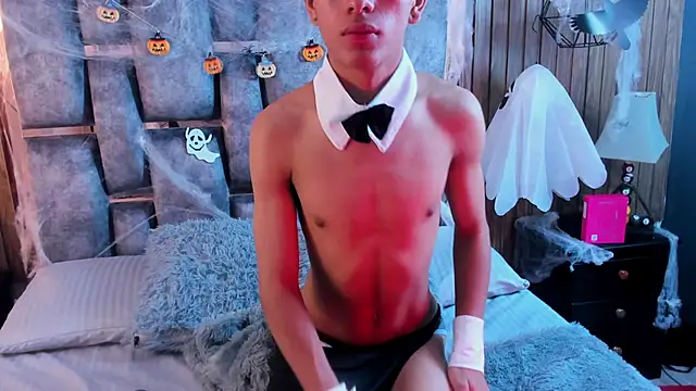 owen  johnson online show from October 2025 12:17:02 PM