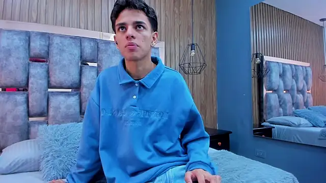 owen  johnson online show from November 2025 11:47:02 AM