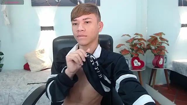 Snapshot of nathanclay chatting on September 2025 12:49:02 PM nathanclay online show from September 2025 12:49:02 PM