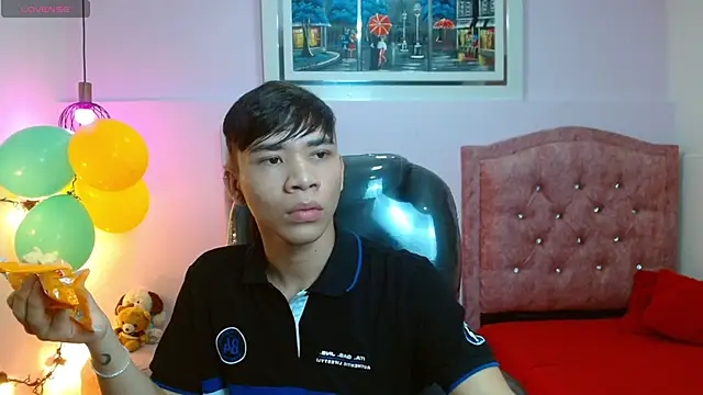 Snapshot of nathanclay chatting on September 2025 03:40:01 AM nathanclay online show from September 2025 03:40:01 AM