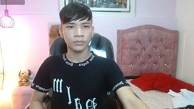 Snapshot of nathanclay chatting on September 2025 03:43:01 AM nathanclay online show from September 2025 03:43:01 AM