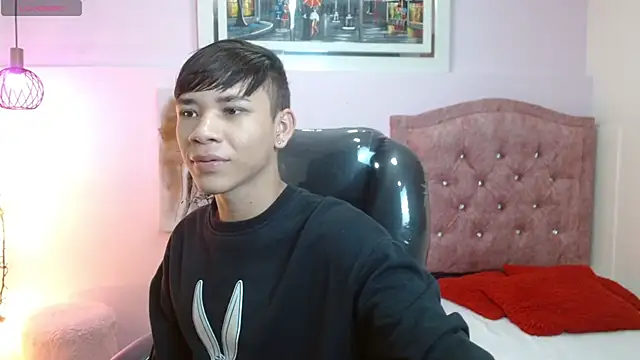 Snapshot of nathanclay chatting on September 2025 03:54:01 AM nathanclay online show from September 2025 03:54:01 AM