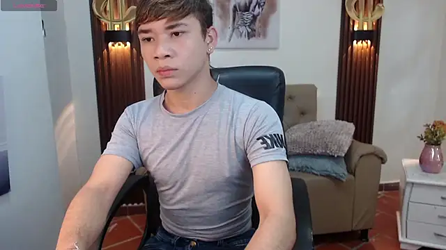nathanclay online show from June 2026 01:10:02 PM