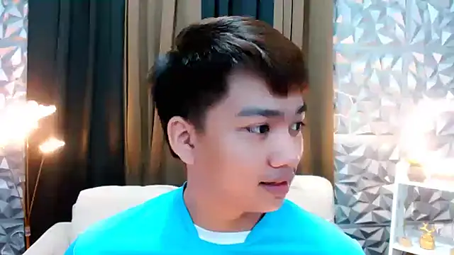 Mister officer69 online show from October 2025 02:47:01 PM