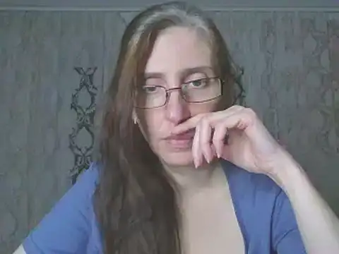 CandiCole online show from November 2025 03:45:02 PM