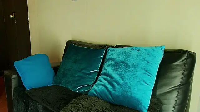  DantFox  online show from October 2025 08:08:02 PM