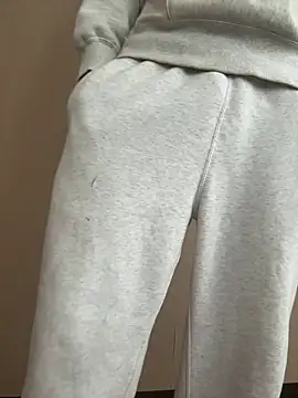 iikangi online show from March 2026 03:56:02 AM