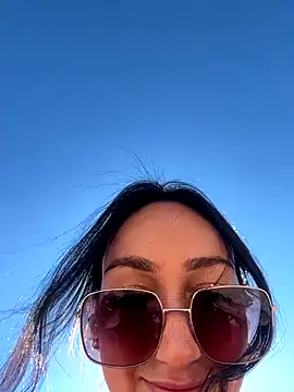 Snapshot of Ninabigtitied chatting on October 2025 10:33:01 AM Ninabigtitied online show from October 2025 10:33:01 AM