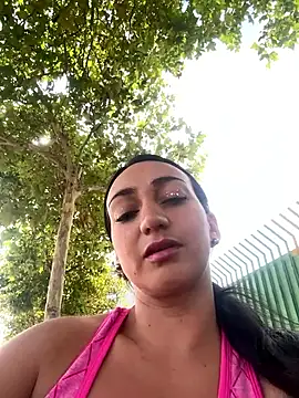 Snapshot of Ninabigtitied chatting on October 2025 01:19:01 PM Ninabigtitied online show from October 2025 01:19:01 PM