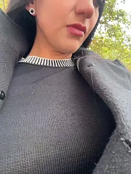 Snapshot of Ninabigtitied chatting on October 2025 10:55:01 AM Ninabigtitied online show from October 2025 10:55:01 AM