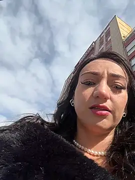 Snapshot of Ninabigtitied chatting on November 2025 11:34:02 AM Ninabigtitied online show from November 2025 11:34:02 AM