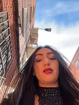 Snapshot of Ninabigtitied chatting on November 2025 02:05:02 PM Ninabigtitied online show from November 2025 02:05:02 PM