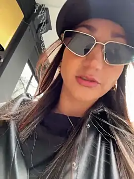 Snapshot of Ninabigtitied chatting on February 2026 11:15:01 AM Ninabigtitied online show from February 2026 11:15:01 AM