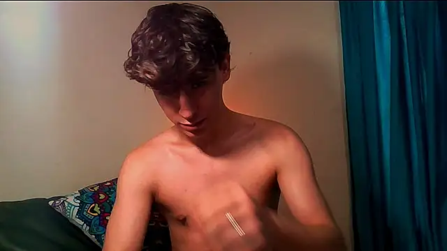 Snapshot of RoberthAlv chatting on September 2025 11:34:02 AM RoberthAlv online show from September 2025 11:34:02 AM