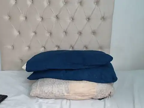 Lolly Ramochele online show from December 2025 07:21:01 PM