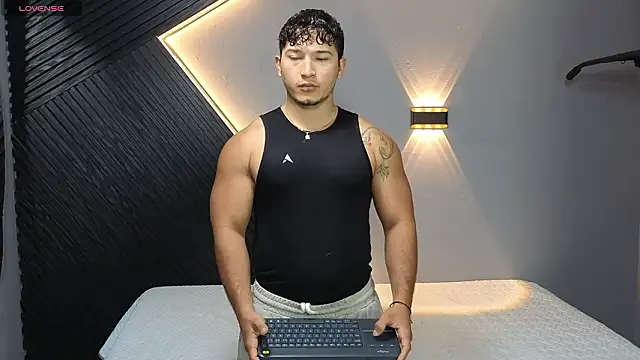 Horny nick18 online show from March 2026 11:28:02 AM