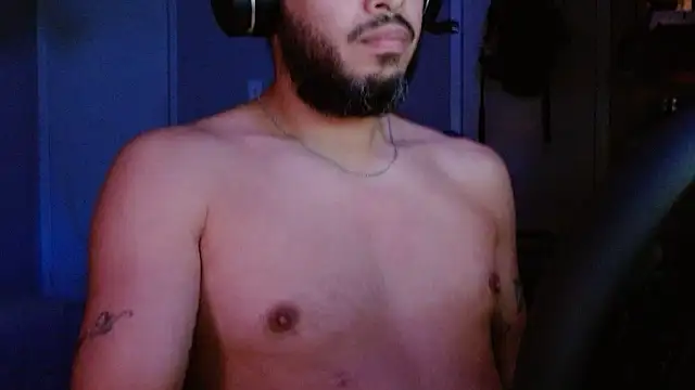 Snapshot of daddysgoodgrl215 chatting on September 2025 12:54:01 PM daddysgoodgrl215 online show from September 2025 12:54:01 PM