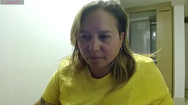 Snapshot of haashkyo chatting on July 2026 06:49:02 AM haashkyo online show from July 2026 06:49:02 AM