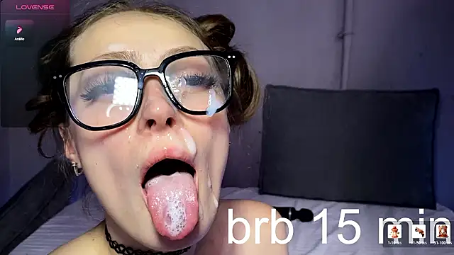 cutemilana sexwife online show from February 2026 02:26:02 PM