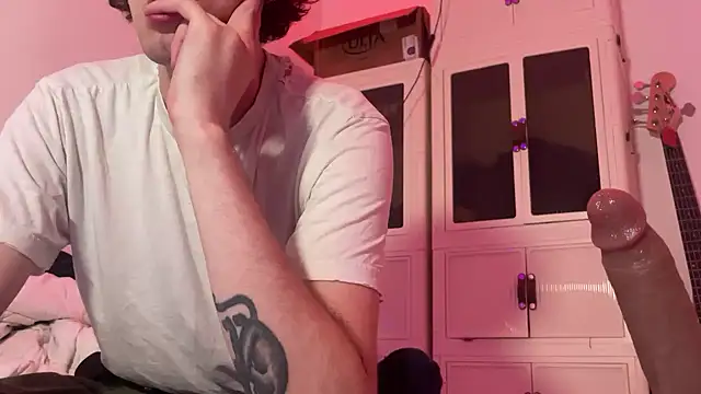 fakenshtbrah online show from September 2025 12:34:01 AM