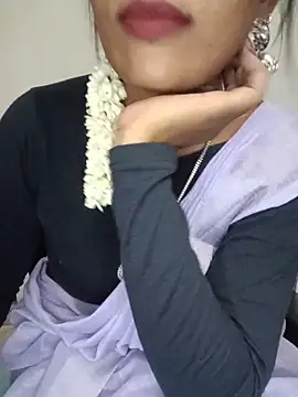 Snapshot of Tamil_kavinila chatting on May 2026 05:37:01 AM Tamil kavinila online show from May 2026 05:37:01 AM