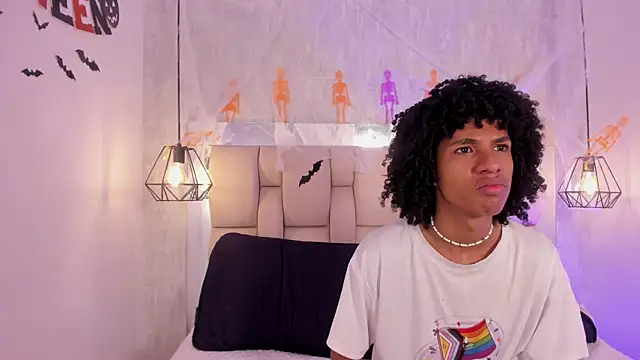 Johan gz  online show from October 2025 11:32:02 AM