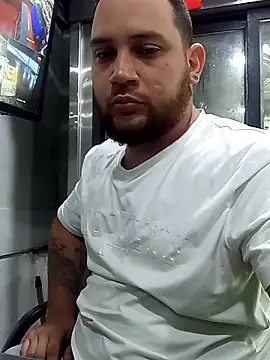 Catire10  online show from October 2025 11:27:01 PM