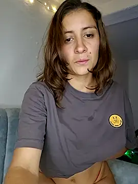 aytanna torrez online show from November 2025 12:49:01 PM