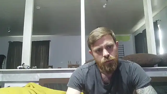 Snapshot of Bikerhot883hd chatting on May 2026 03:28:02 PM Bikerhot883hd online show from May 2026 03:28:02 PM