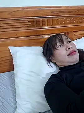 ngocngoc cute online show from December 2025 01:18:02 PM