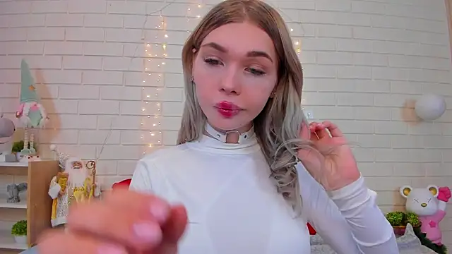 Blondy Fina online show from January 2026 04:40:01 AM