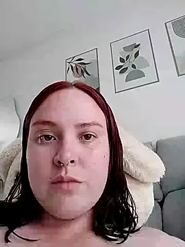 Kendra Mystika online show from November 2025 06:29:01 PM