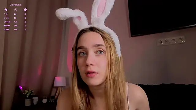 EarleneBrayton online show from September 2025 01:05:02 AM