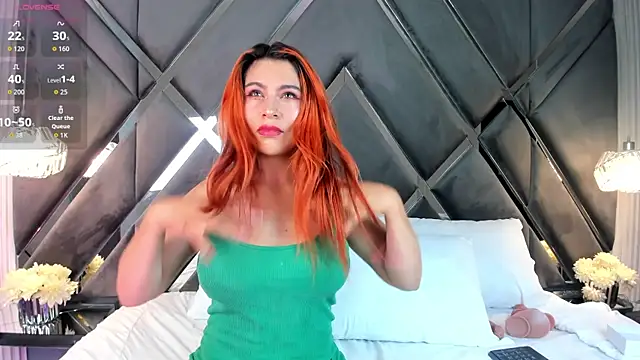 CoraimaSahin online show from March 2026 04:40:02 AM