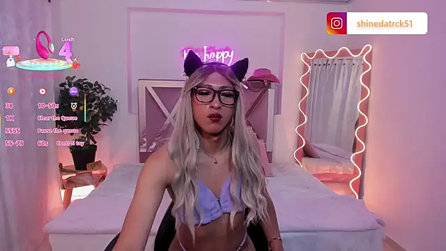 Shinedark tay1 online show from September 2025 03:21:01 AM