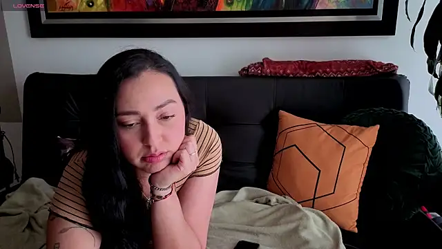 SujannaVarma  online show from April 2026 09:16:01 PM