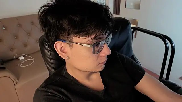 davoxer online show from April 2026 03:09:01 AM