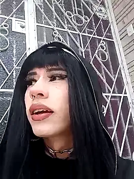 Foxxy Doll online show from September 2025 03:05:01 PM