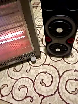 Snapshot of bullut06 chatting on November 2025 04:10:02 AM bullut06 online show from November 2025 04:10:02 AM