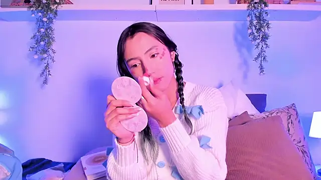 Vampgyal online show from October 2025 08:31:01 PM