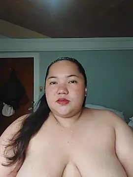 LianaCruzado online show from June 2026 05:57:02 AM