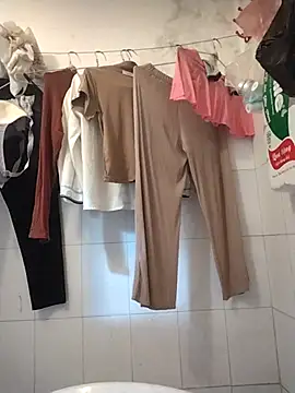 naop04 online show from November 2025 12:00:02 AM