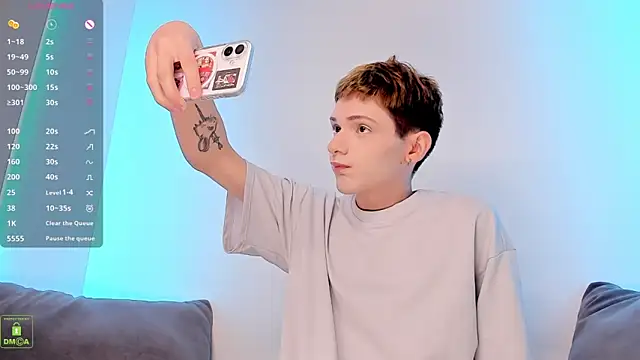 ColeStorm online show from November 2025 06:39:01 PM