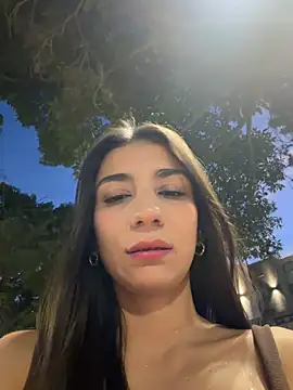 -juicy  online show from July 2026 11:37:02 PM