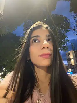 -juicy  online show from July 2026 11:36:02 PM