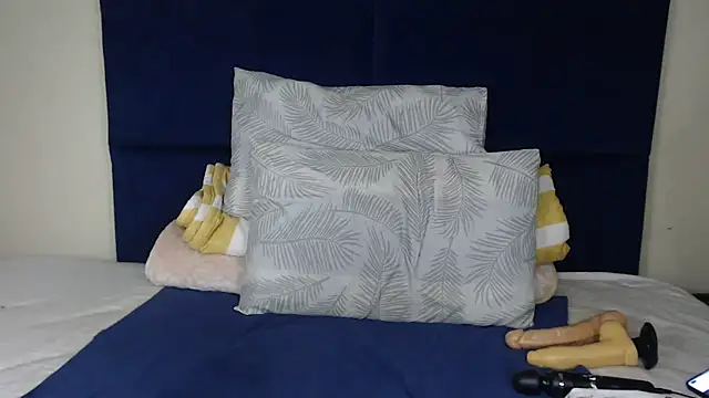 Diva-Lolah online show from November 2025 11:53:01 AM