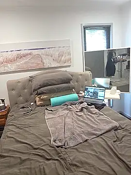 iamthepublickmasterbater online show from November 2025 10:47:02 PM